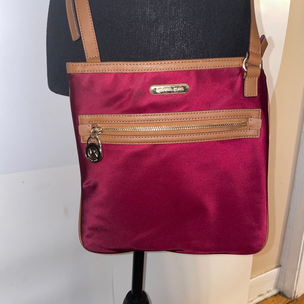 Michael KORS Crossbody Purse